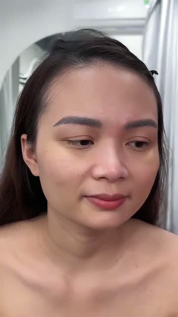 Lệ Quyên — trước và sau khi trang điểm