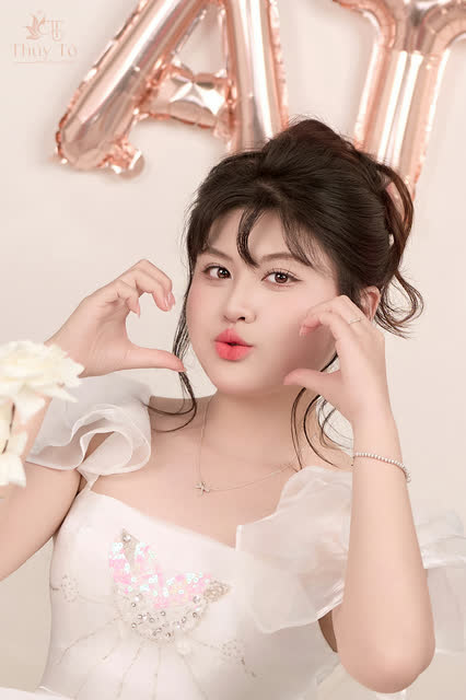Ảnh trang điểm số 235 do Thúy Tô Studio thực hiện tại Vinhomes Ocean Park 2
