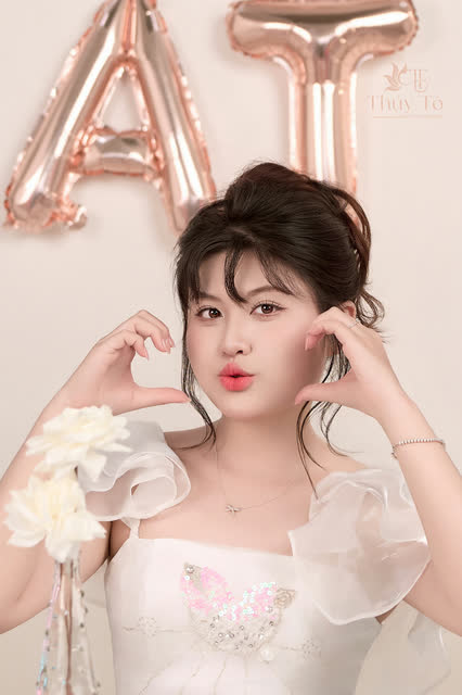 Ảnh trang điểm số 310 do Thúy Tô Studio thực hiện tại Vinhomes Ocean Park 2
