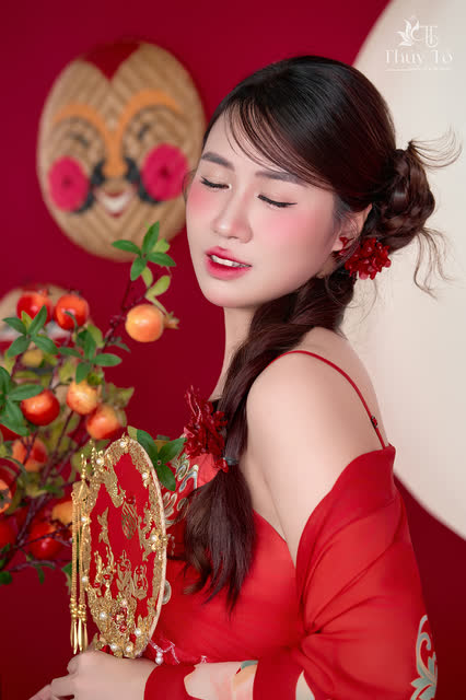 Ảnh trang điểm số 323 do Thúy Tô Studio thực hiện tại Vinhomes Ocean Park 2